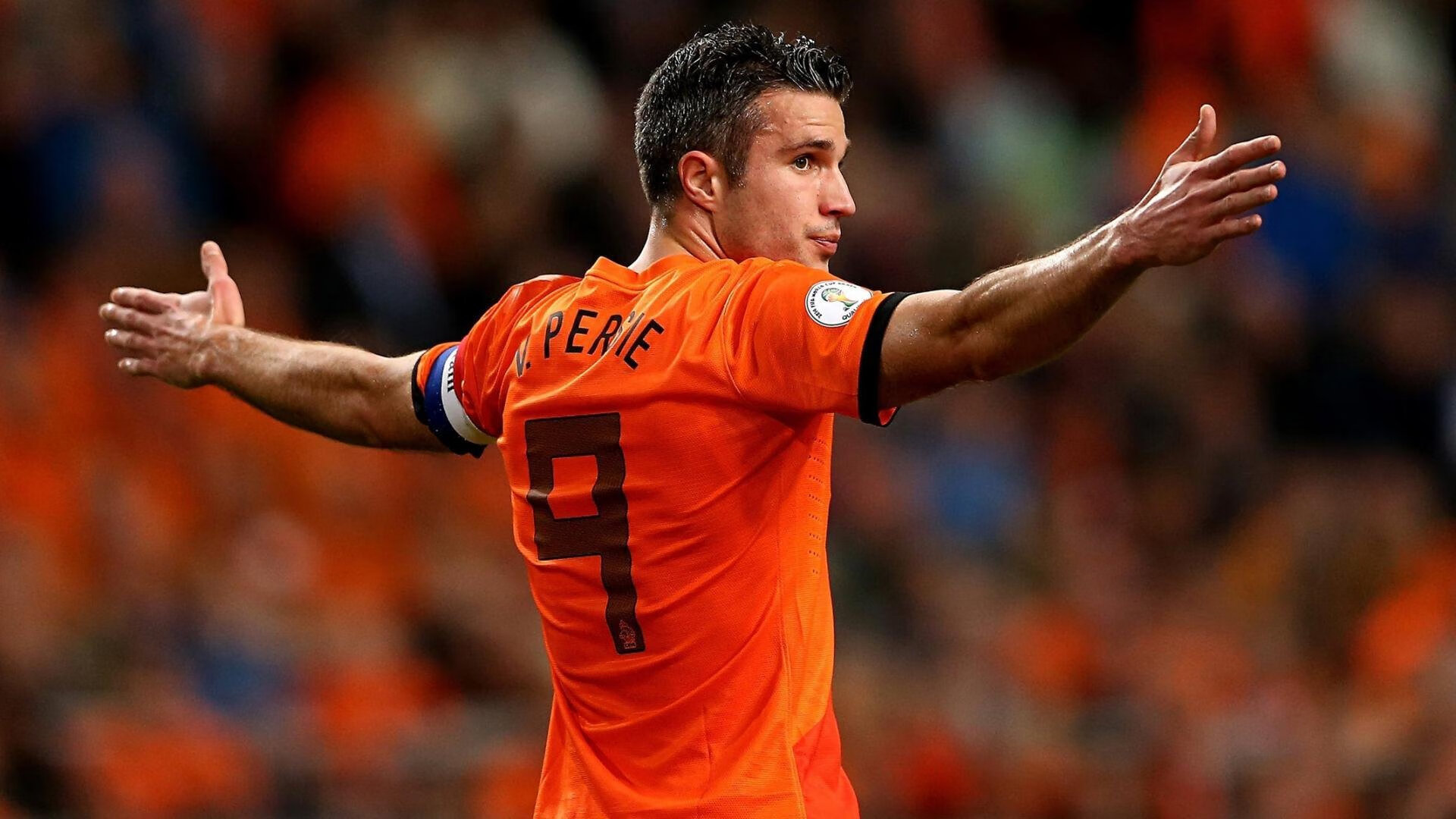 弗拉霍维奇存在感拉满却难救主，利物浦争议险胜暴露蓝军隐痛